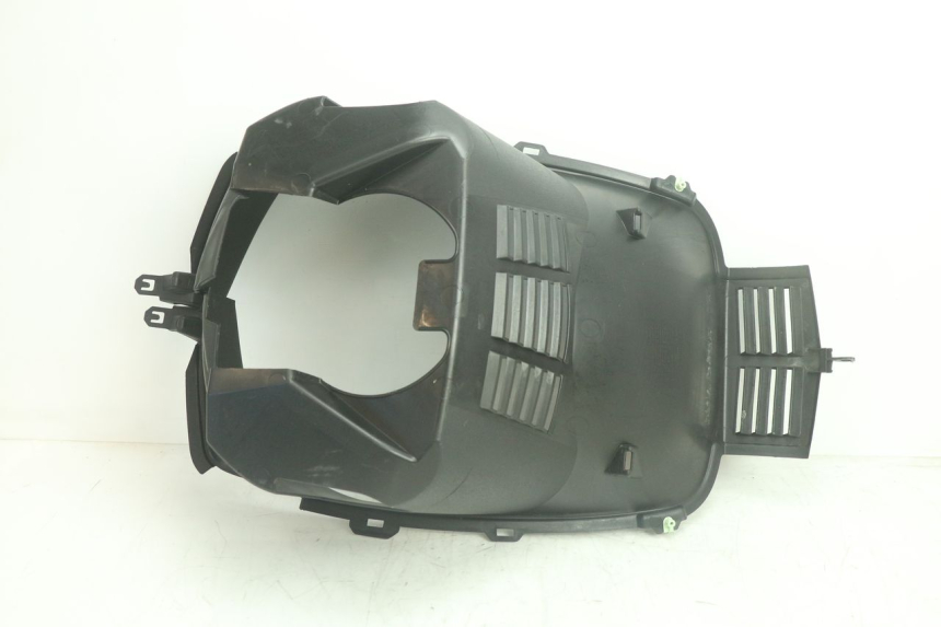 photo de PASSAGE ROUE AVANT PEUGEOT CITYSTAR 2T 50 (2018 - 2021) - Gros plan technique