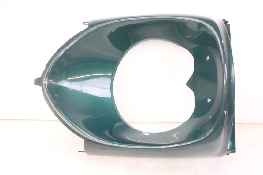 photo de PASSAGE ROUE AVANT PEUGEOT ELYSEO 125 (1999 - 2004)