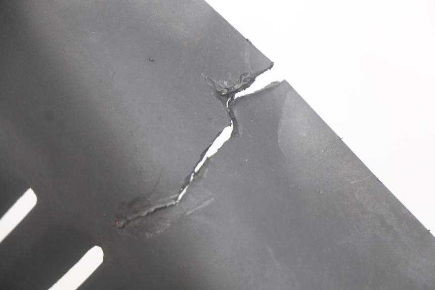 photo de PASSAGE ROUE AVANT PIAGGIO MP3 LT 400 (2007 - 2012)