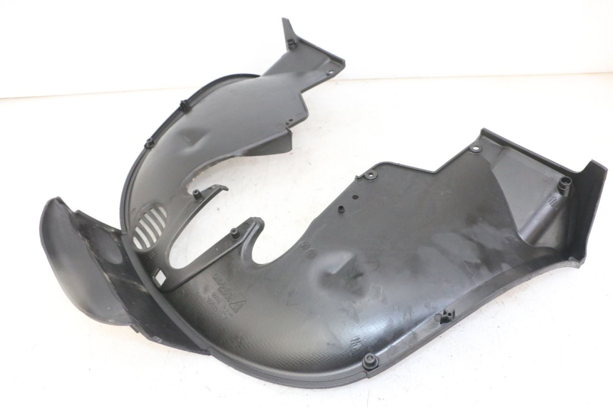 photo de PASSAGE ROUE AVANT PIAGGIO MP3 LT 300 (2010 - 2016)