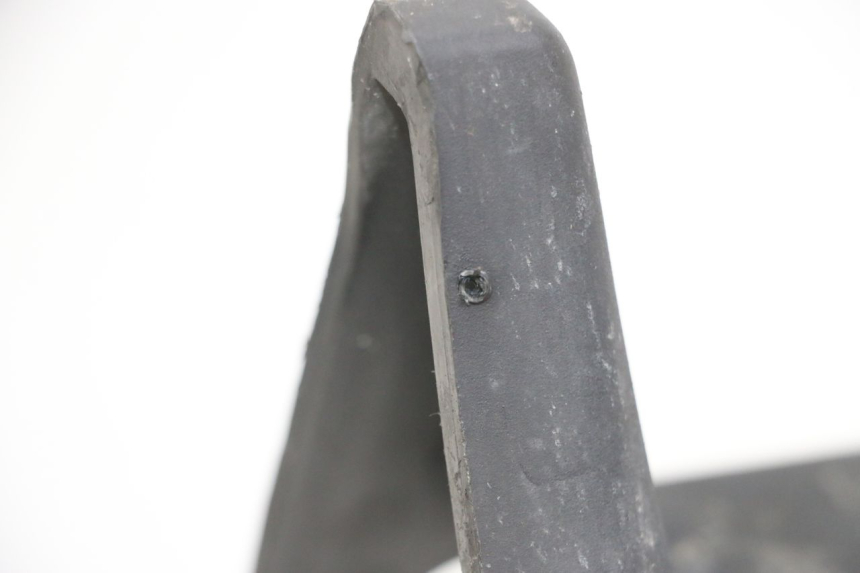 photo de PASSAGE ROUE AVANT PIAGGIO MP3 LT 400 (2007 - 2012)