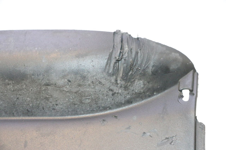 photo de PASSAGE ROUE AVANT PIAGGIO MP3 500 (2011 - 2015) - Autre angle de vue