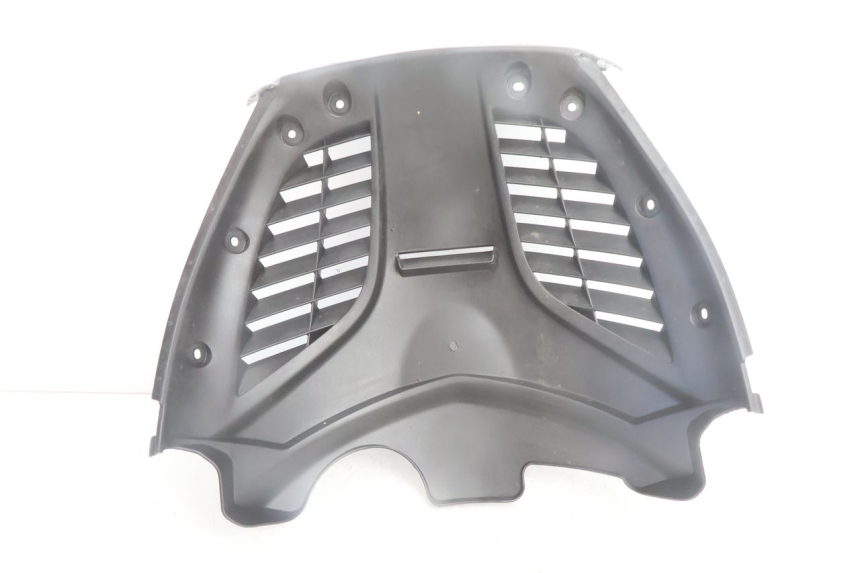 photo de PASSAGE ROUE AVANT YAMAHA N-MAX NMAX 125 (2021 - 2024) - Gros plan technique