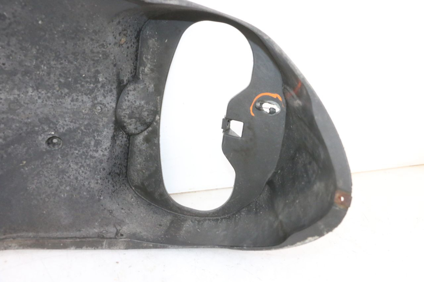 photo de PASSAGE ROUE AVANT PIAGGIO NEW TYPHOON 50 (2010 - 2017)