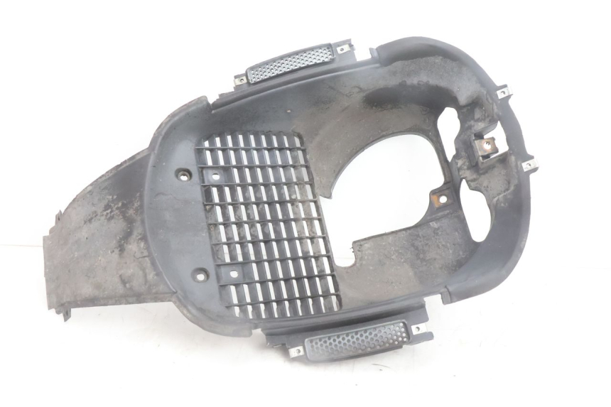 photo de PASSAGE ROUE AVANT GILERA RUNNER SP 50 (2002 - 2004) - Autre angle de vue