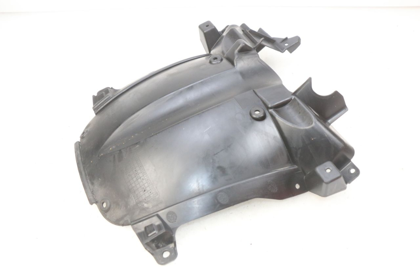 photo de PASSAGE ROUE AVANT SUZUKI SIXTEEN 125 (2008 - 2010)
