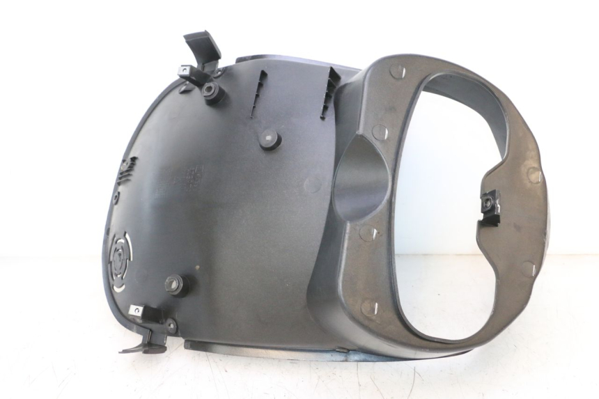 photo de PASSAGE ROUE AVANT APRILIA SR MOTARD 50 (2012 - 2018) - Autre angle de vue