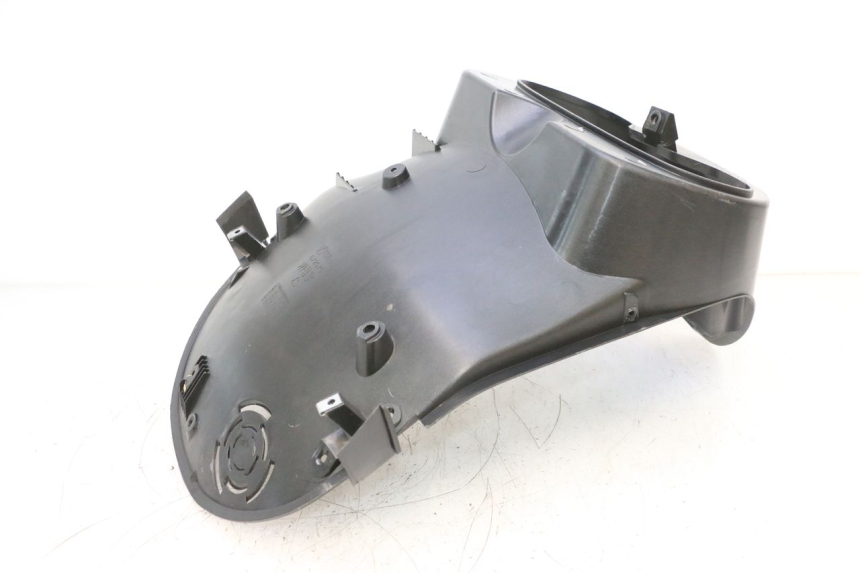 photo de PASSAGE ROUE AVANT APRILIA SR MOTARD 50 (2012 - 2018) - Gros plan technique