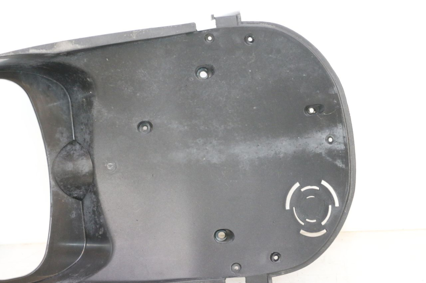 photo de PASSAGE ROUE AVANT APRILIA SR MOTARD 50 (2012 - 2018) - Marquages et références