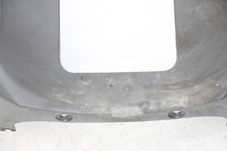 photo de PASSAGE ROUE AVANT SUZUKI UH BURGMAN 125 (2002 - 2006)