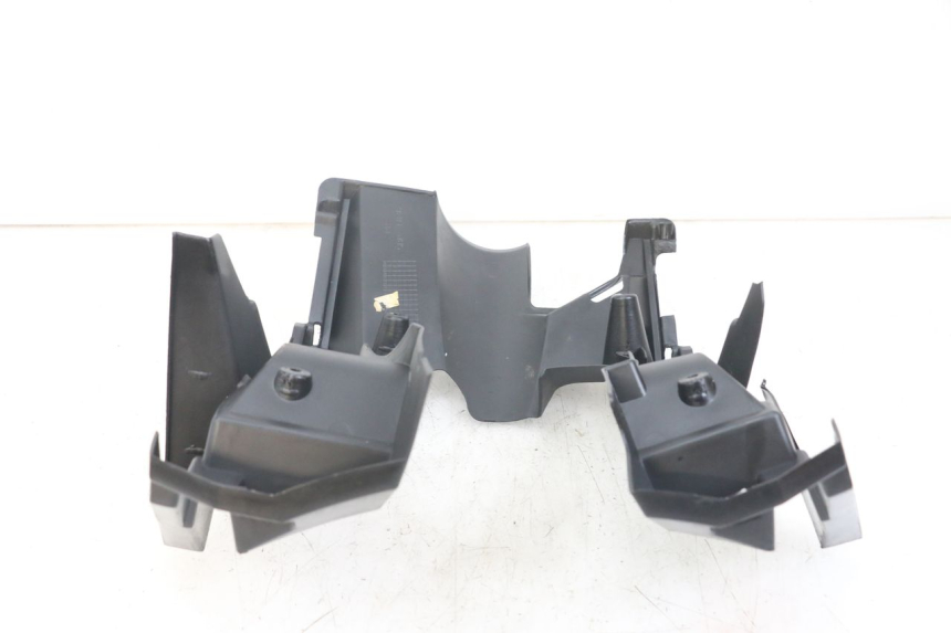 photo de PASSAGE ROUE AVANT YAMAHA AEROX 2T 50 (2013 - 2017)