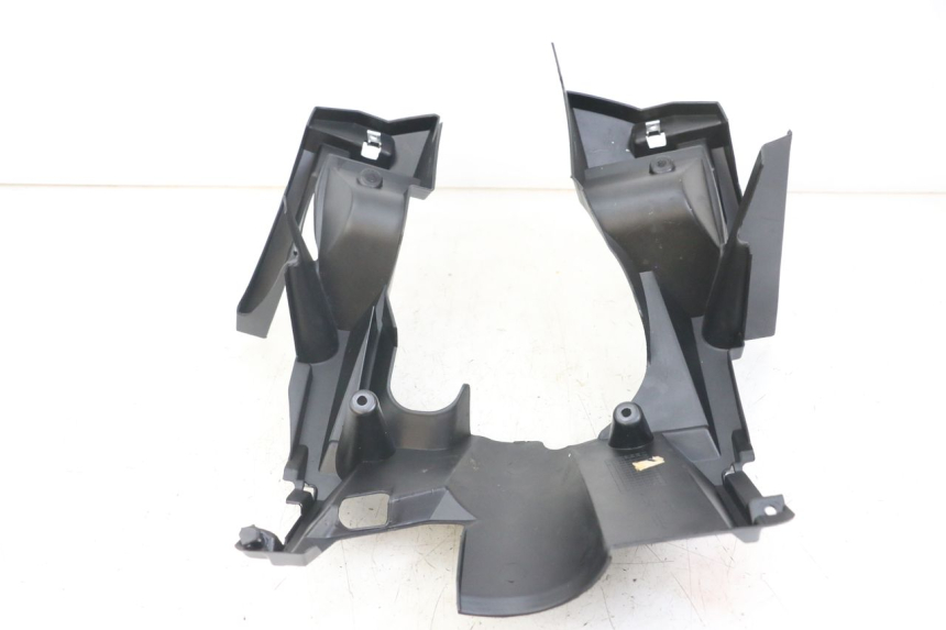 photo de PASSAGE ROUE AVANT YAMAHA AEROX 2T 50 (2013 - 2017)