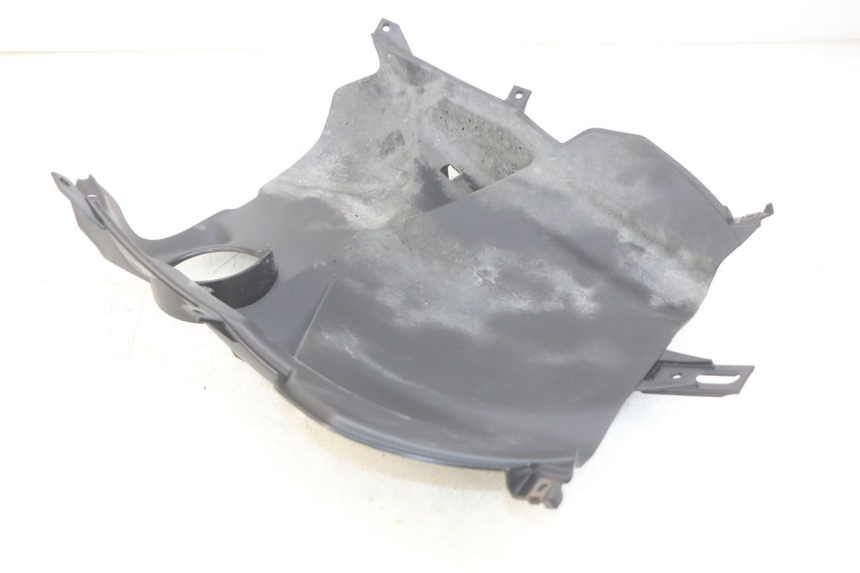 photo de PASSAGE ROUE AVANT YAMAHA HW XENTER 125 (2011 - 2017)