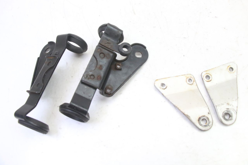photo de PATTE PHARE SUZUKI GS GSE 500 (2001 - 2003)