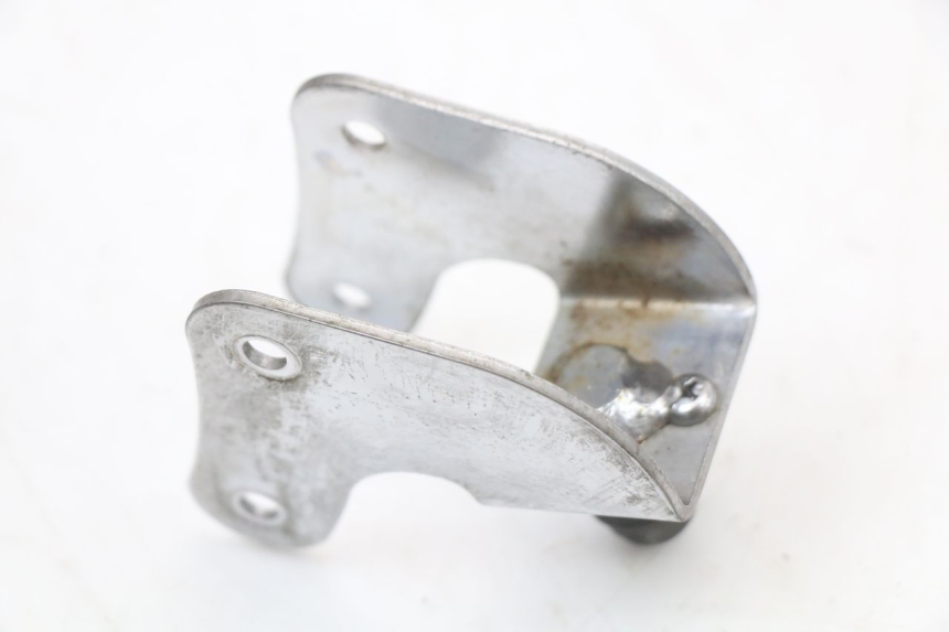 photo de PATTE PHARE SUZUKI GZ MARAUDER 125 (1998 - 2004)