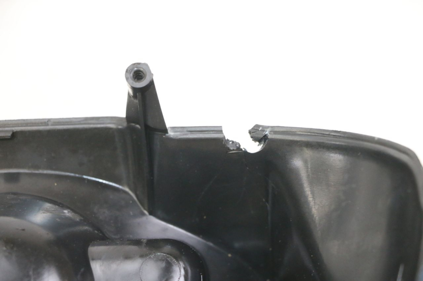 photo de PATTE PHARE APRILIA SCARABEO GT TOURING 125 (1999 - 2005)