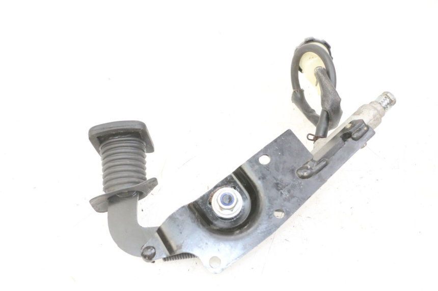 photo de PEDALE DE FREIN  PIAGGIO MP3 LT 300 (2010 - 2016) - Vue d’ensemble