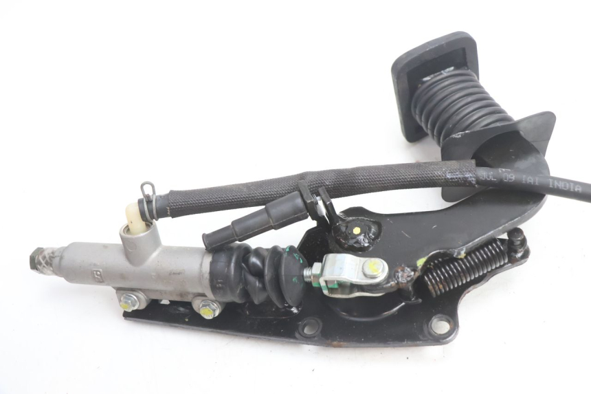 photo de PEDALE DE FREIN PIAGGIO MP3 LT 400 (2007 - 2012) - Autre angle de vue