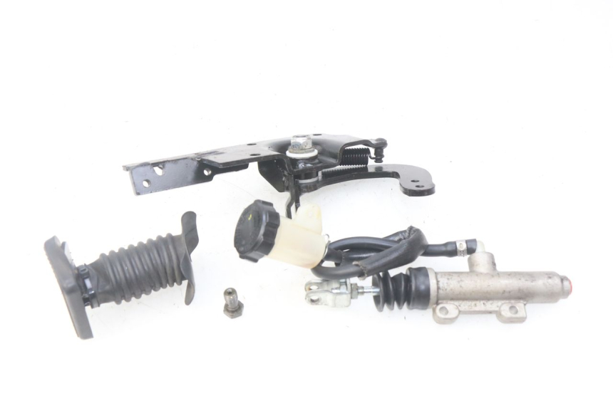 photo de PEDALE DE FREIN  PIAGGIO MP3 500 (2014 - 2016)