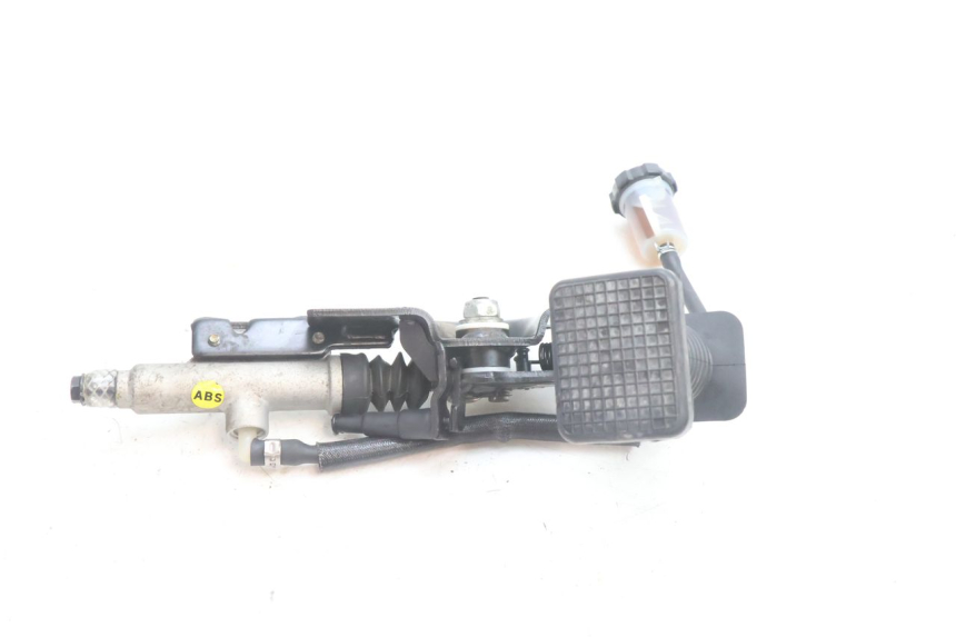 photo de PEDALE DE FREIN  PIAGGIO MP3 500 (2016 - 2018) - Vue d’ensemble