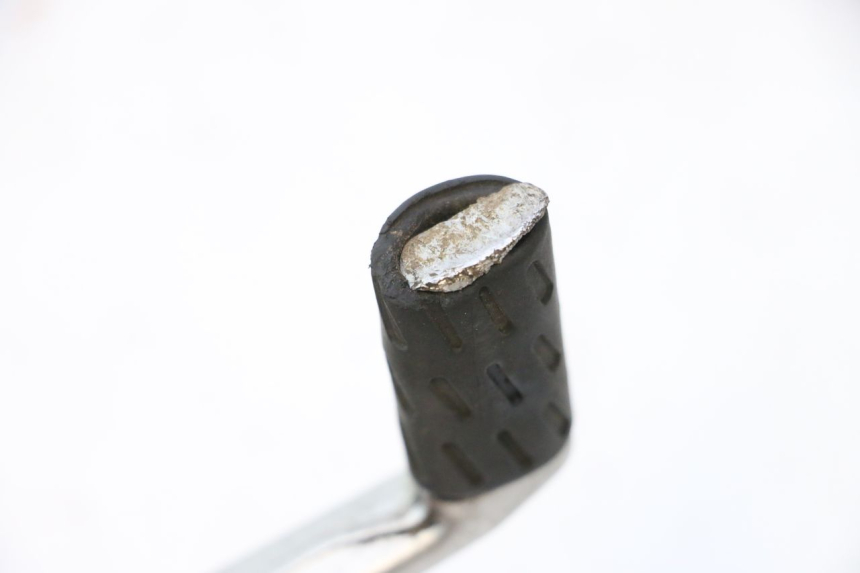 photo de PEDALE DE FREIN  DUCATI SS IE DS CARENEE 1000 (2002 - 2006) - Zoom état d’usage