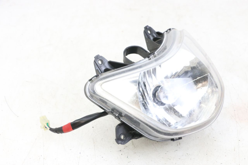 photo de PHARE AVANT DAELIM A-FOUR 2T 50 (2005 - 2012) - Gros plan technique