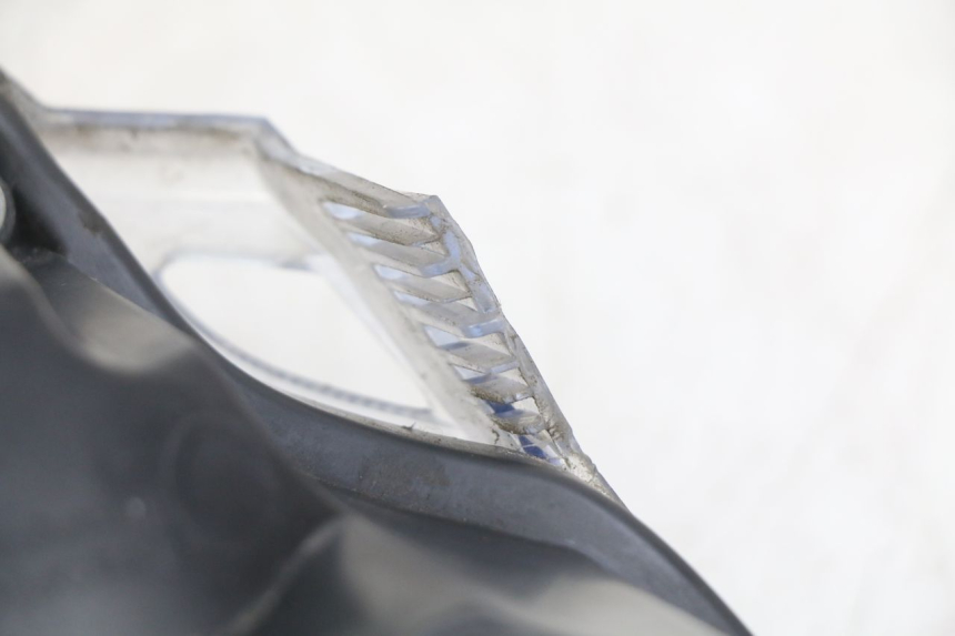 photo de PHARE AVANT KYMCO AGILITY 16+ 4T 50 (2018 - 2023) - Autre angle de vue