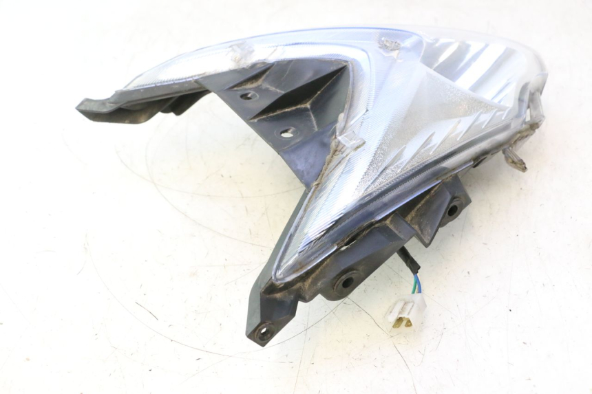 photo de PHARE AVANT KYMCO AGILITY 16+ 4T 50 (2018 - 2023) - Vue d’ensemble