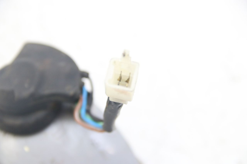 photo de PHARE AVANT PGO BIG MAX 50 (2001 - 2009) - Zoom état d’usage