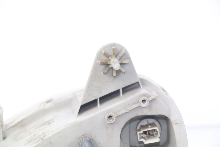 photo de PHARE AVANT SUZUKI BURGMAN 125 (2007 - 2014)