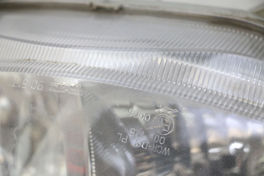 photo de PHARE AVANT SUZUKI BURGMAN 125 (2007 - 2014)