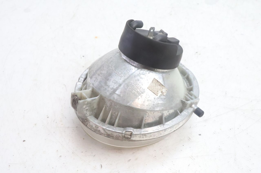 photo de PHARE AVANT YAMAHA BW'S BWS 125 (2010 - 2013) - Gros plan technique