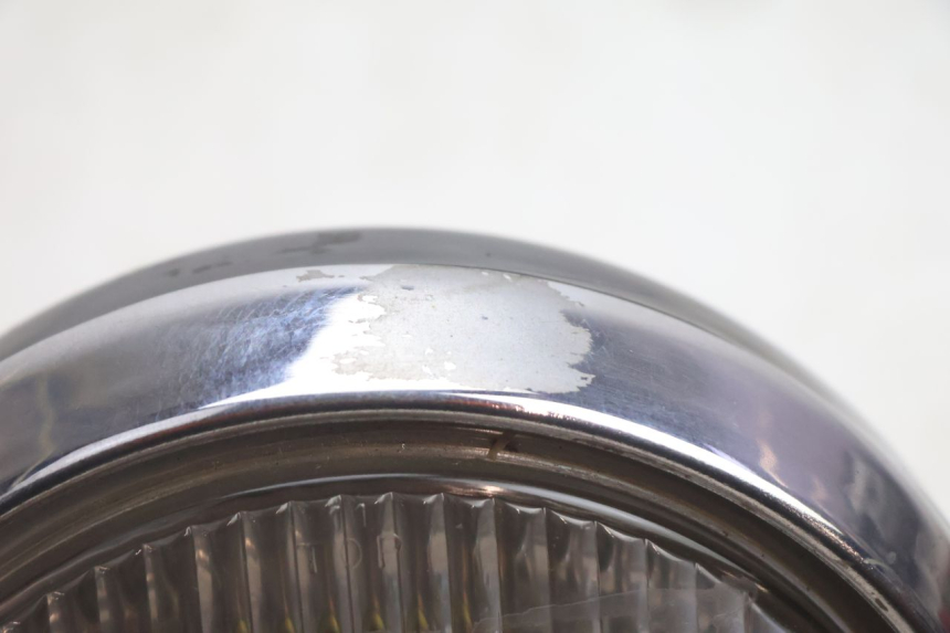 photo de PHARE AVANT HONDA CB TWO FIFTY 250 (1991 - 2002) - Zoom état d’usage
