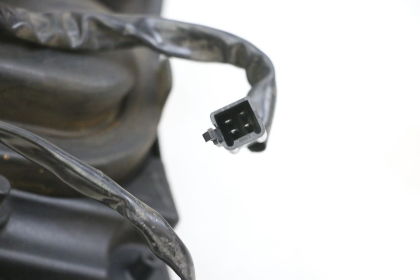 photo de PHARE AVANT KSR CODE 125 (2018 - 2020) - Points de fixation