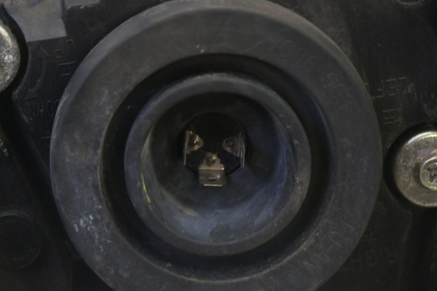 photo de PHARE AVANT YAMAHA CYGNUS X INJECTION 125 (2007 - 2013)