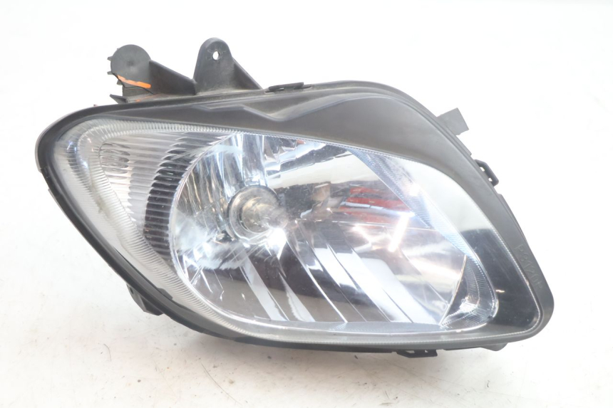 photo de PHARE AVANT DROIT SUZUKI BURGMAN EXECUTIVE ABS 650 (2006 - 2012) - Vue principale