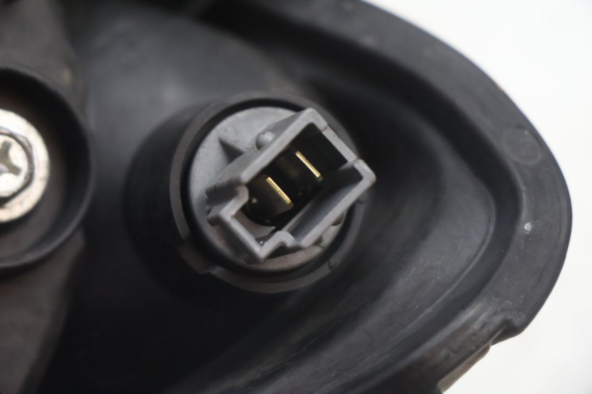 photo de PHARE AVANT DROIT SUZUKI BURGMAN EXECUTIVE ABS 650 (2006 - 2012) - Pièce contrôlée