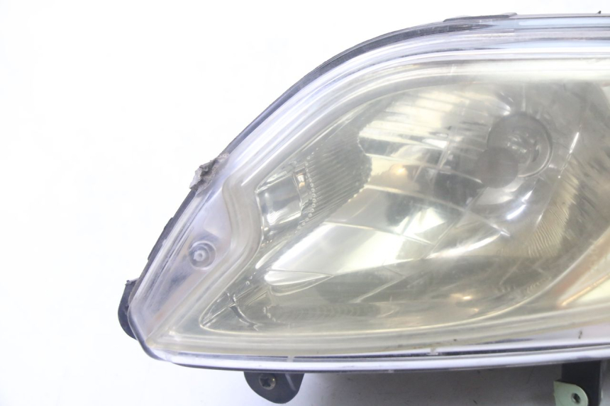 photo de PHARE AVANT DROIT PEUGEOT CITYSTAR 50 (2013 - 2017)