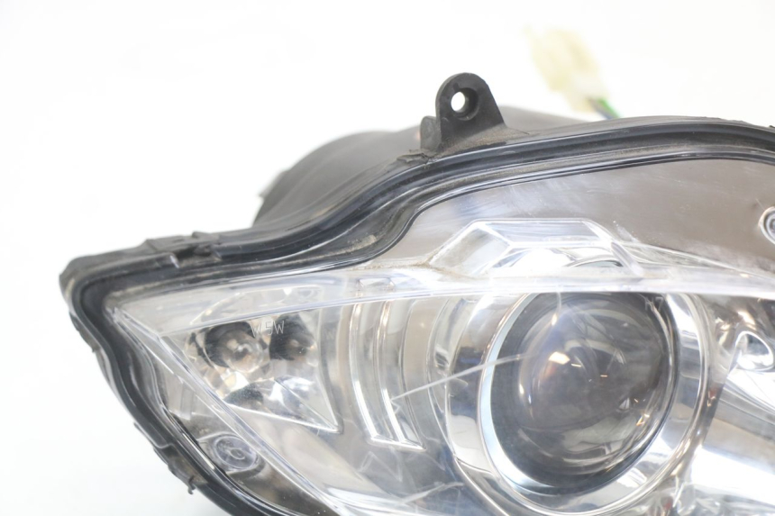 photo de PHARE AVANT DROIT PEUGEOT GEOPOLIS RS 125 (2007 - 2009)
