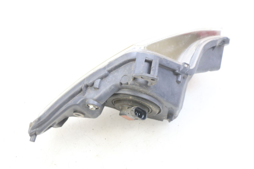 photo de PHARE AVANT DROIT PEUGEOT SPEEDFIGHT 3 AIR 50 (2009 - 2015)