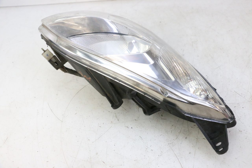 photo de PHARE AVANT DROIT PEUGEOT SATELIS 125 (2013 - 2018)