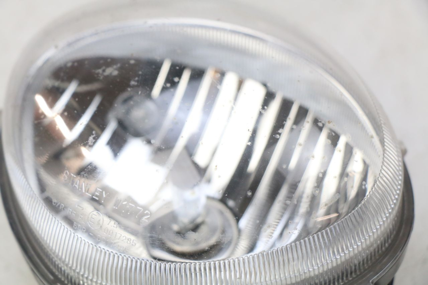 photo de PHARE AVANT YAMAHA D'ELIGHT DELIGHT 115 (2013 - 2017) - Zoom état d’usage