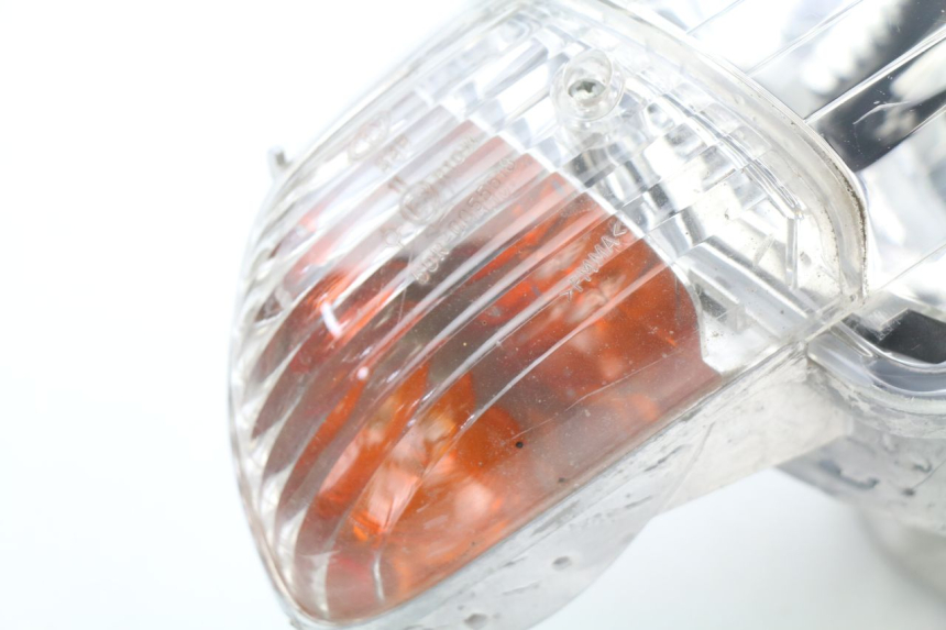 photo de PHARE AVANT PEUGEOT ELYSEO 50 (1998 - 2001) - Gros plan technique