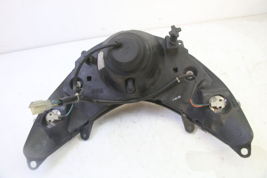 photo de PHARE AVANT PEUGEOT ELYSTAR 50 (2002 - 2014)