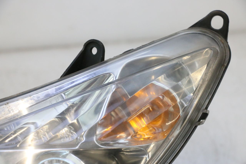 photo de PHARE AVANT PEUGEOT ELYSTAR 50 (2002 - 2014) - Aperçu profil