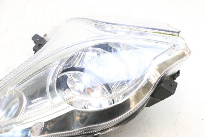 photo de PHARE AVANT KEEWAY F-ACT FACT EVO 50 (2020 - 2026) - Détails caractéristiques