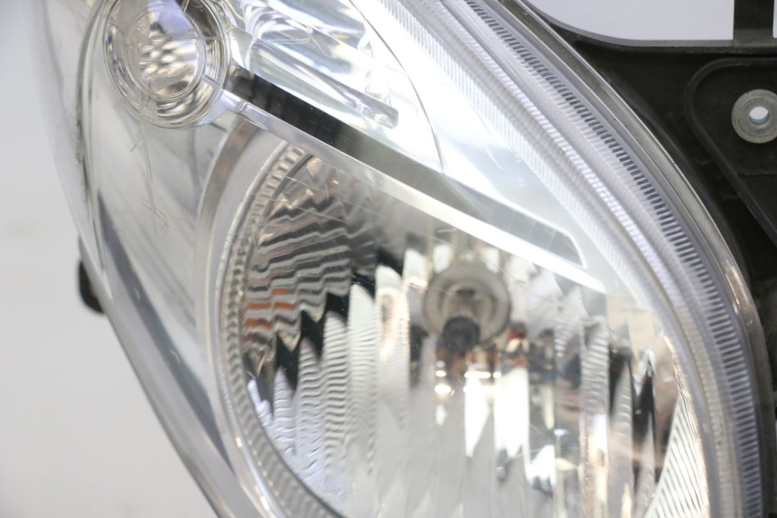 photo de PHARE AVANT HONDA FES S-WING SWING ABS 125 (2007 - 2015)