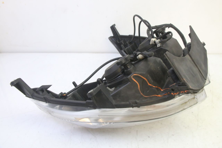 photo de PHARE AVANT HONDA FES S-WING SWING ABS 125 (2007 - 2015)