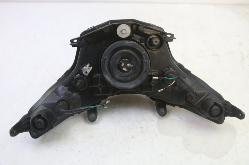 photo de PHARE AVANT STAHO FH 50 (2018 - 2019) - Pièce contrôlée