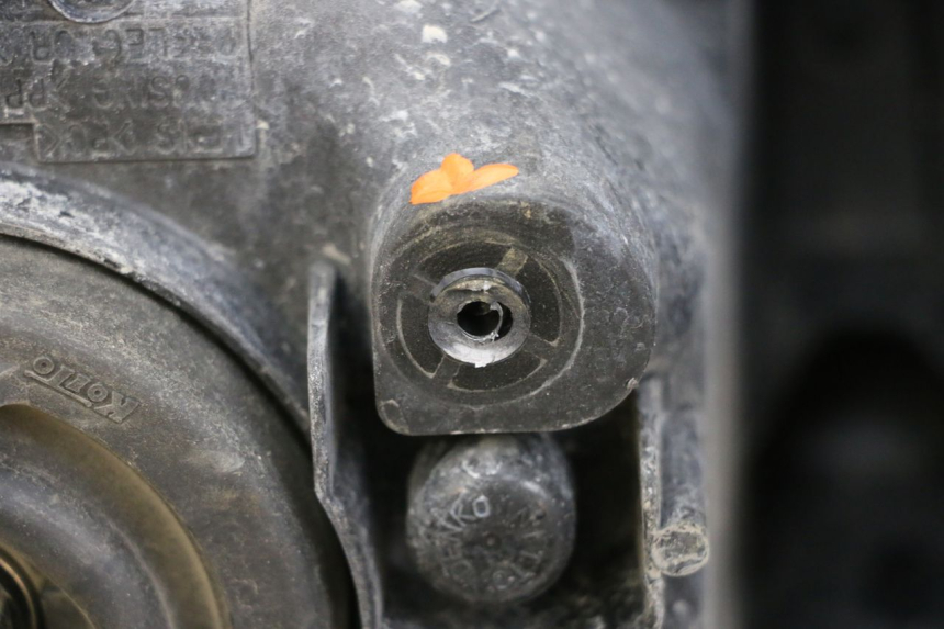 photo de PHARE AVANT YAMAHA FJR ABS 1300 (2006 - 2012) - Photo complémentaire